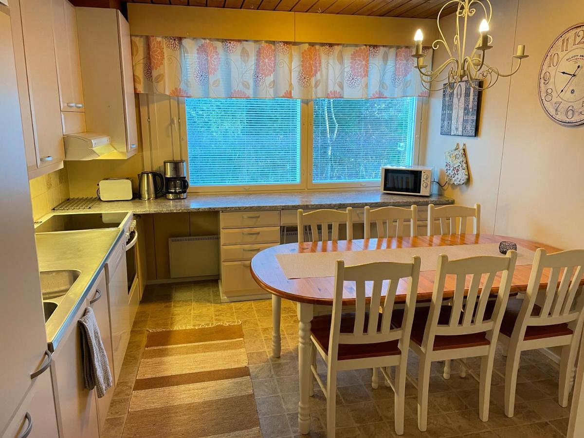 Omakotitalo 100M2, 3 Makuuhuonetta Joensuu Appartement Buitenkant foto