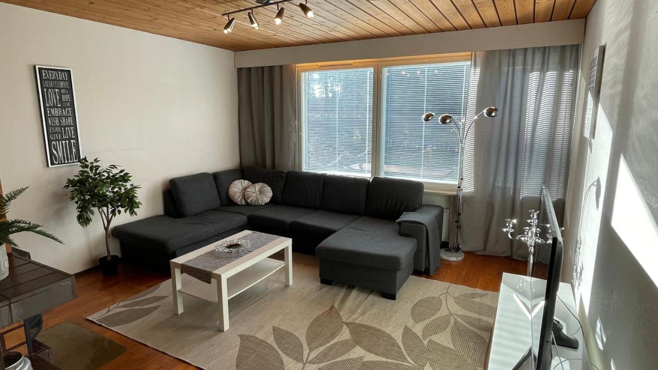 Omakotitalo 100M2, 3 Makuuhuonetta Joensuu Appartement Buitenkant foto