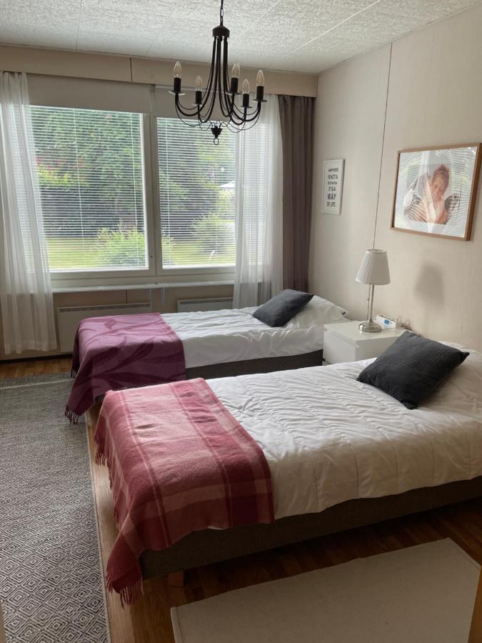 Omakotitalo 100M2, 3 Makuuhuonetta Joensuu Appartement Buitenkant foto